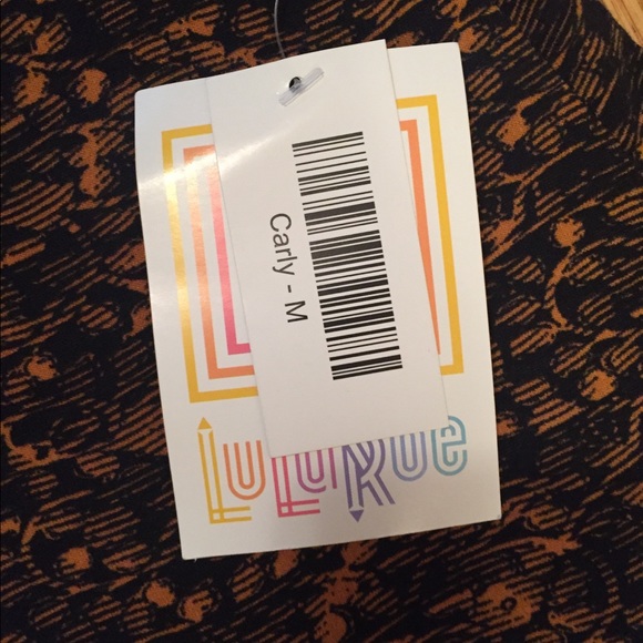 Carly 3 Dress Bundle!! LuLaRoe ⭐️ - Picture 7 of 8